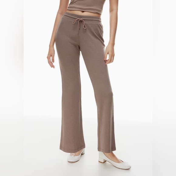 Aritzia Sunday Best Baby Waffle Pants Flare Burgundy Size XS - Picture 5 of 10